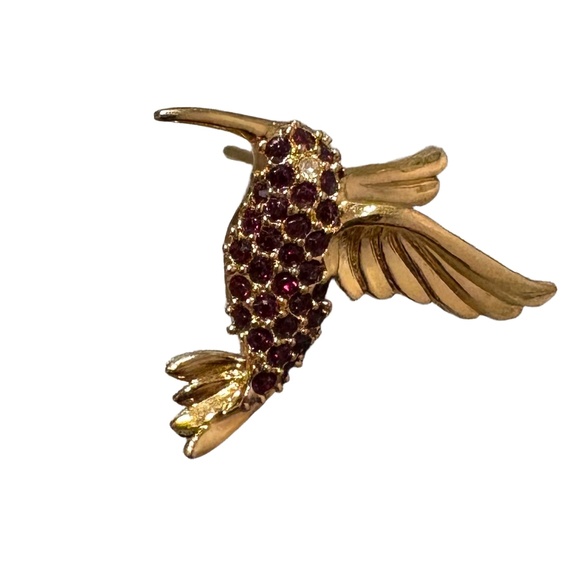Avon Jewelry - Avon Pin  Hummingbird Gold Tone Red Garnet Birthstone Collectible Vintage